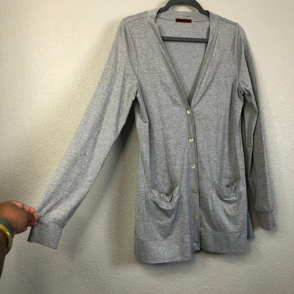 BKE Red Long Sleeve Gray Sparkle Button-Front Cardigan Women's M Pocket Stretch - Picture 6 of 11
